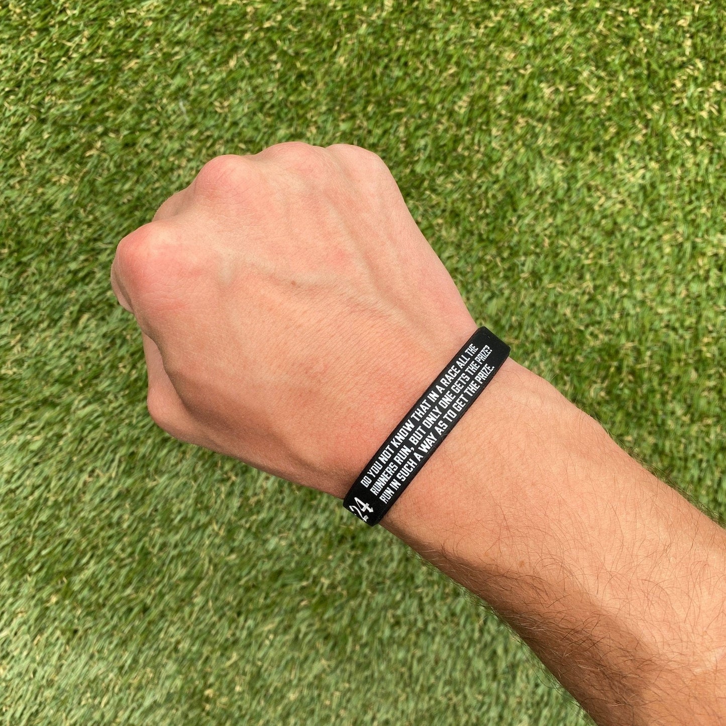 1 Corinthians 9:24 Wristband - Grit Grind Strength