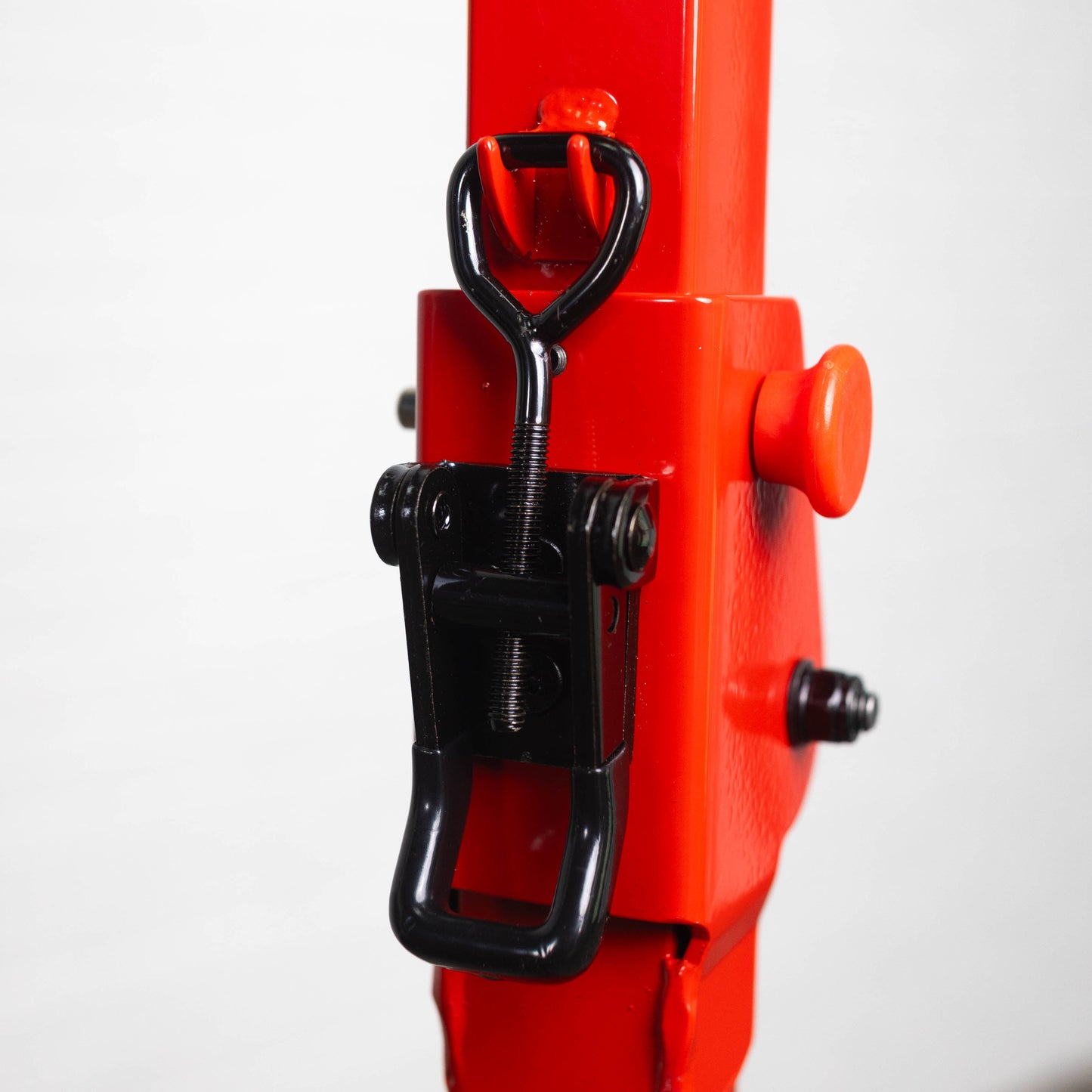 BULLBAR 2.0 - Portable Pull-up Bar and Dip Station