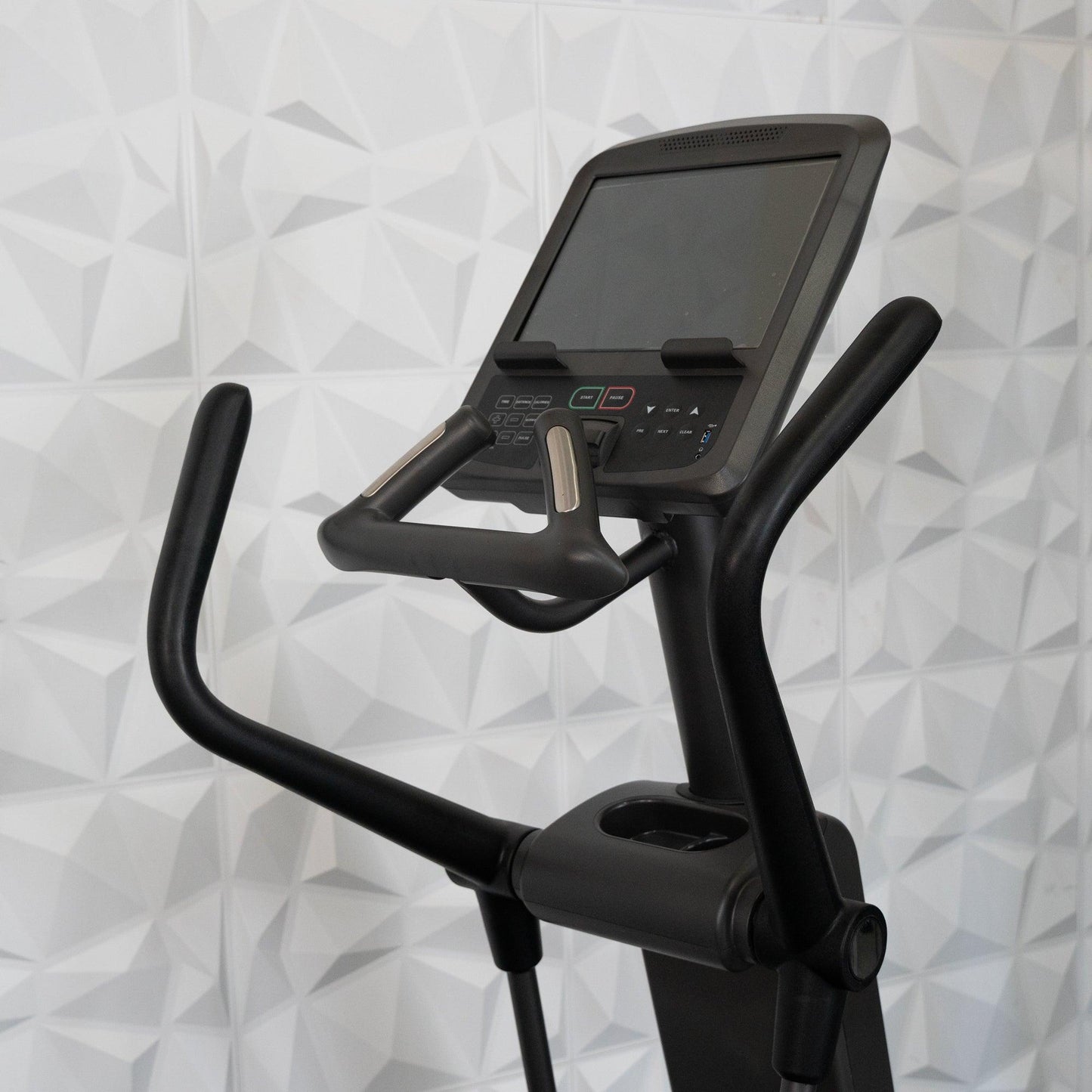 Commercial Elliptical Trainer - Touch Screen - Muscle D Fitness - Cardio - Cross Trainer - Grit Grind Strength