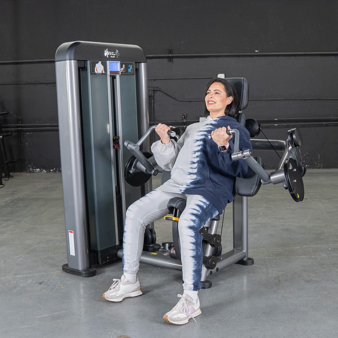 Elite Plus Biceps Curl Machine | Muscle D Fitness - Grit Grind Strength