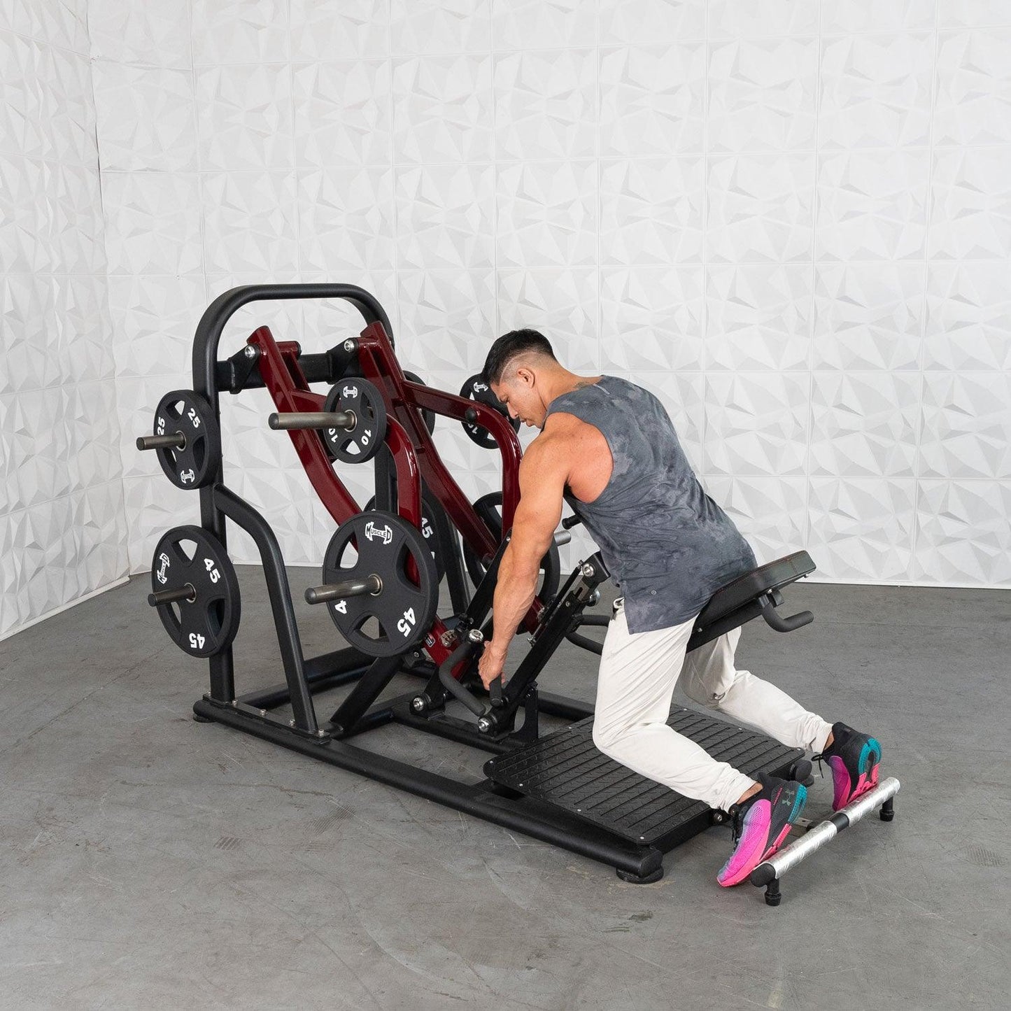 Pro Strength Dynamic Row - Chest Supported - Muscle D Fitness - Premium Adjustable Plate Loaded - Grit Grind Strength