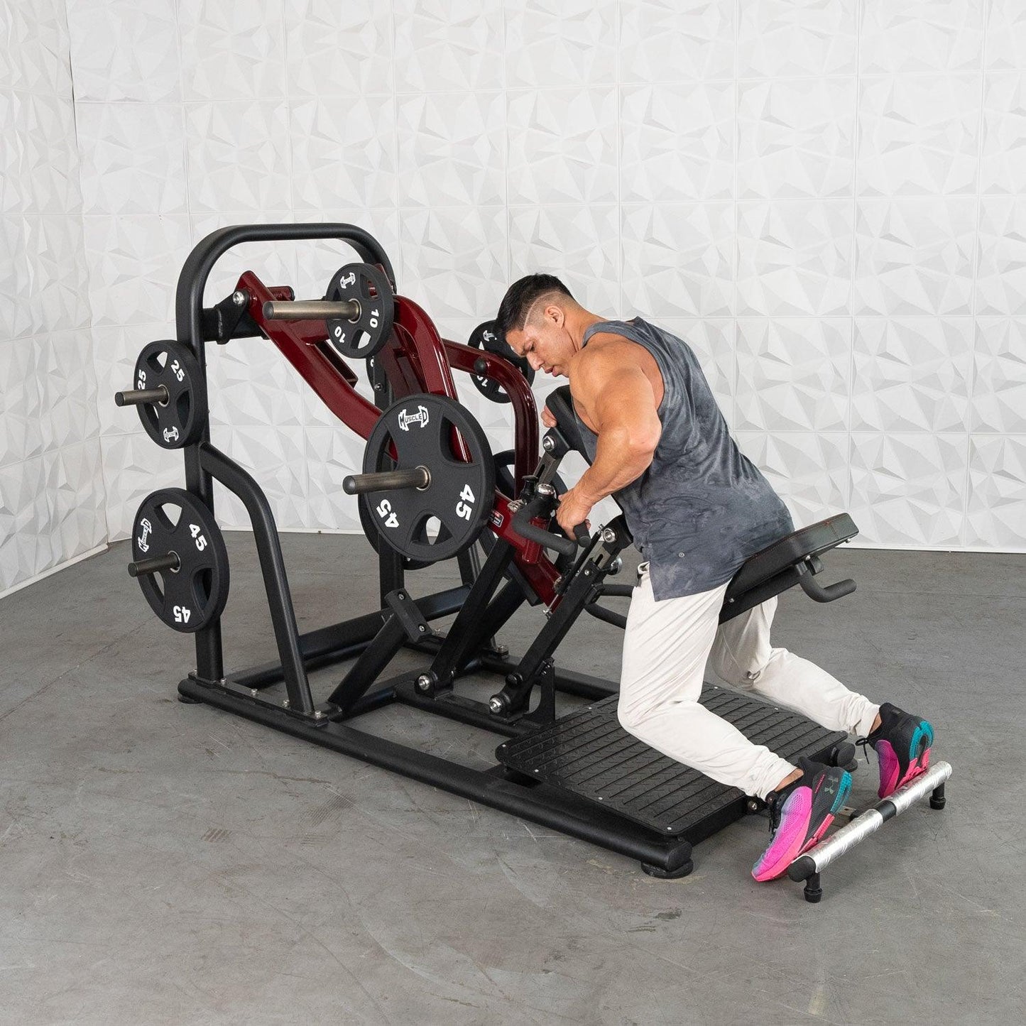 Pro Strength Dynamic Row - Chest Supported - Muscle D Fitness - Premium Adjustable Plate Loaded - Grit Grind Strength