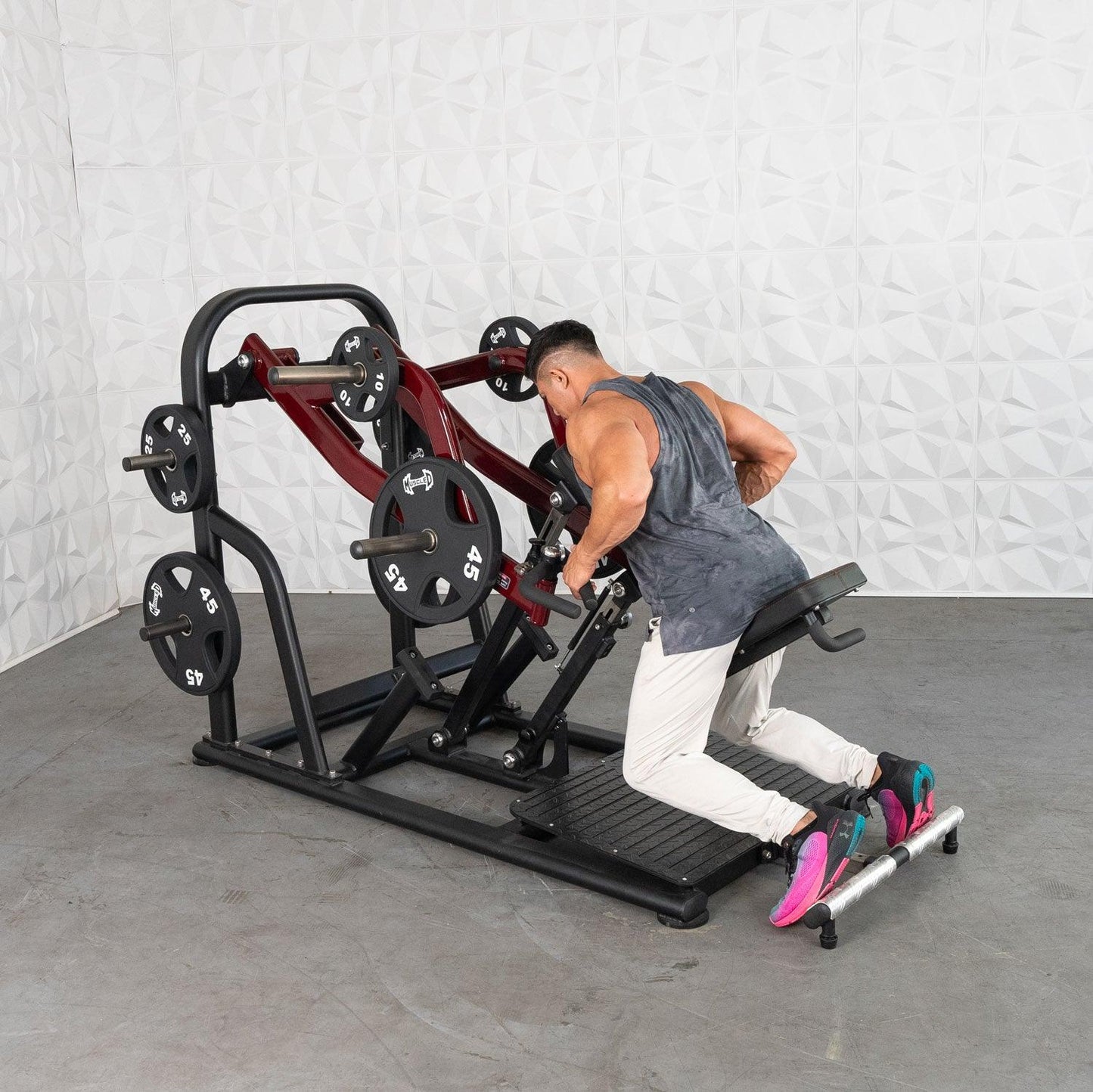 Pro Strength Dynamic Row - Chest Supported - Muscle D Fitness - Premium Adjustable Plate Loaded - Grit Grind Strength