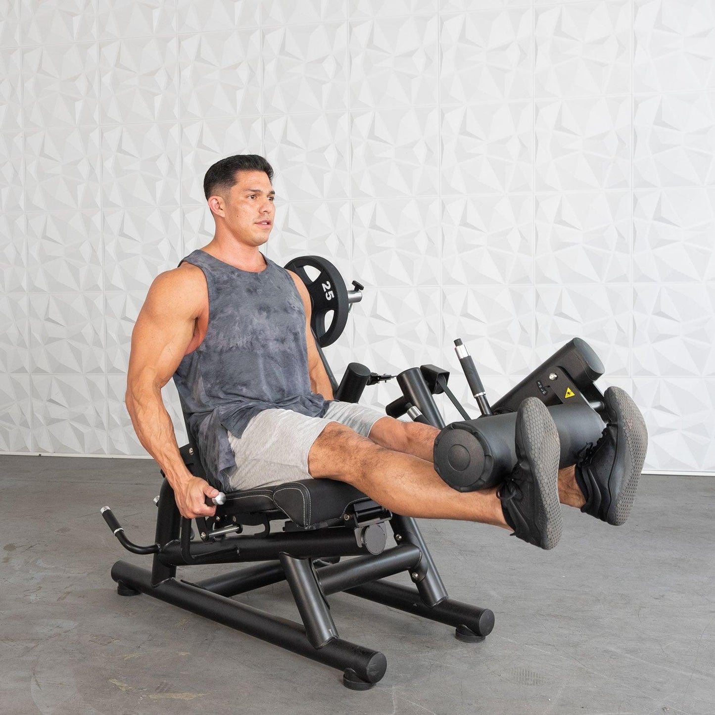 Pro Strength Leg Extension / Prone Leg Curl Combo - Muscle D Fitness - Plate Loaded Quad & Hamstring Machine - Grit Grind Strength