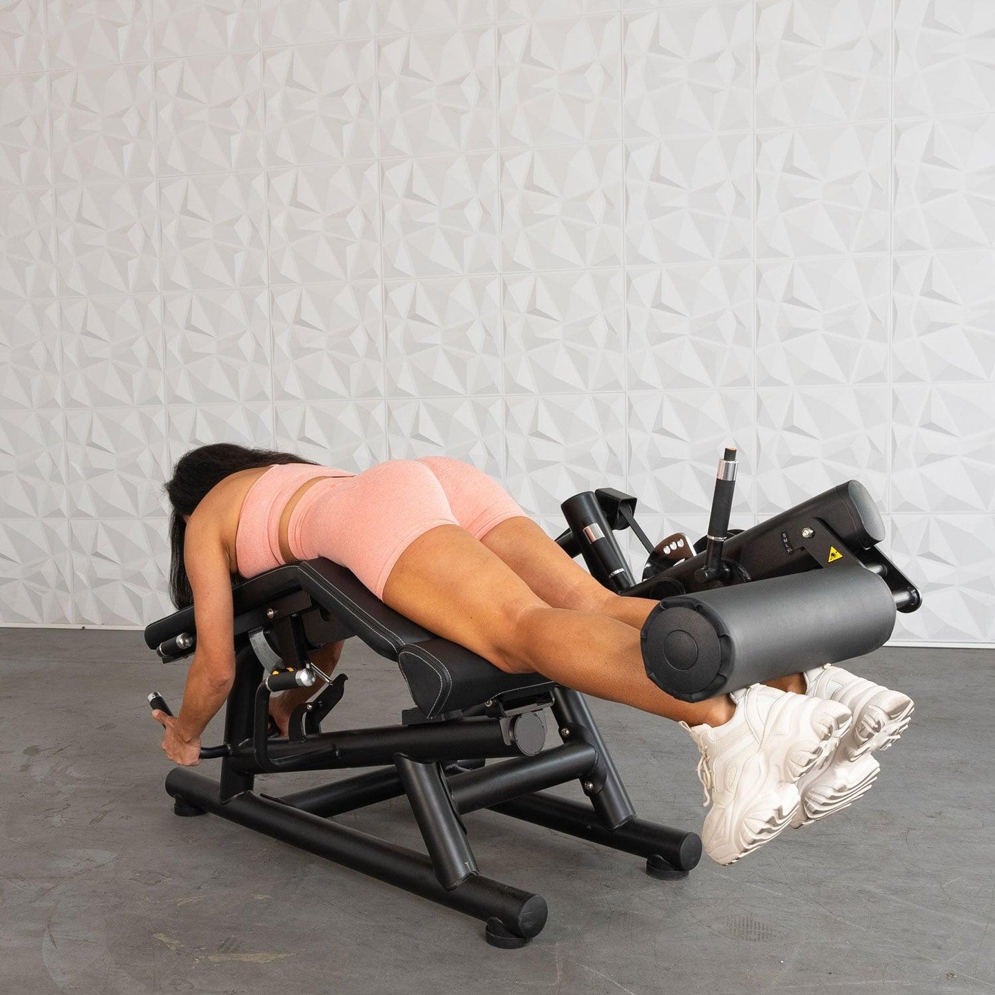 Pro Strength Leg Extension / Prone Leg Curl Combo - Muscle D Fitness - Plate Loaded Quad & Hamstring Machine - Grit Grind Strength