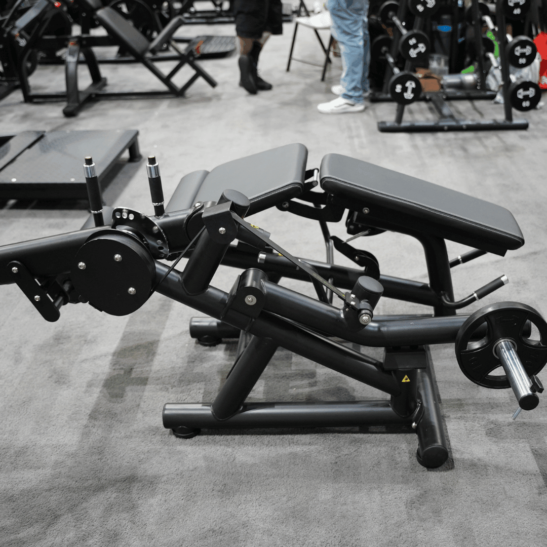 Pro Strength Leg Extension / Prone Leg Curl Combo - Muscle D Fitness - Plate Loaded Quad & Hamstring Machine - Grit Grind Strength