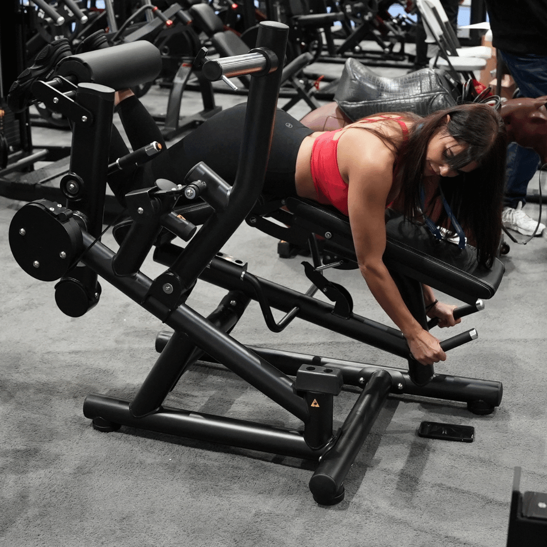 Pro Strength Leg Extension / Prone Leg Curl Combo - Muscle D Fitness - Plate Loaded Quad & Hamstring Machine - Grit Grind Strength