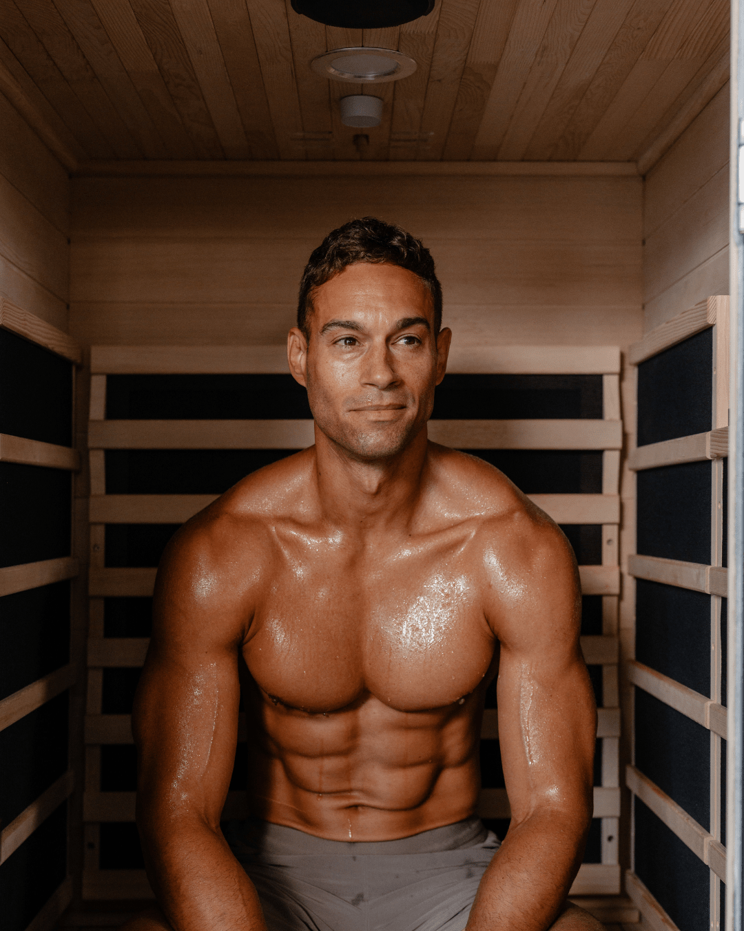 SAUNABOX SaunaBox® Solara: Full Spectrum Infrared Sauna