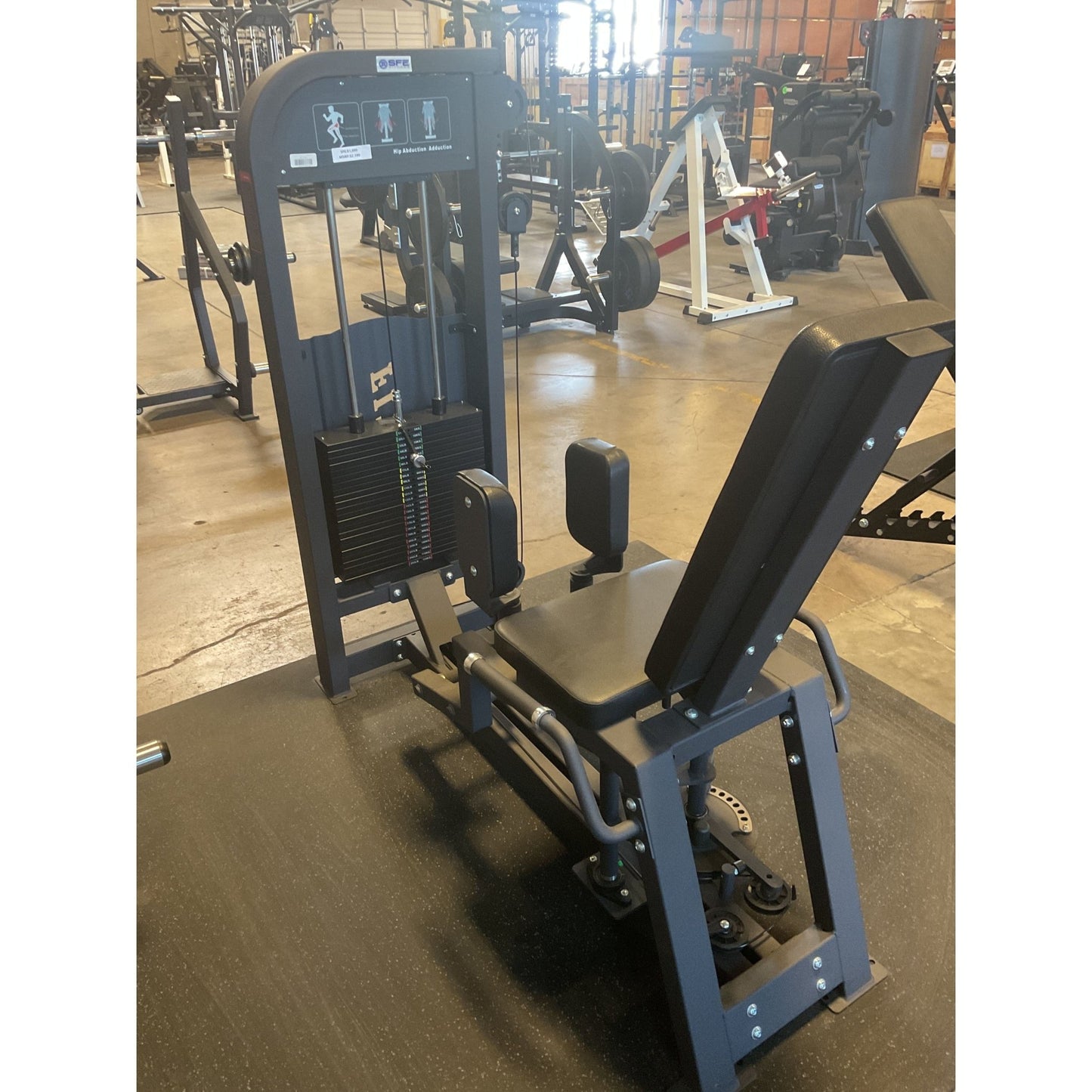 SFE Commercial Inner & Outer Thigh Machine - Grit Grind Strength