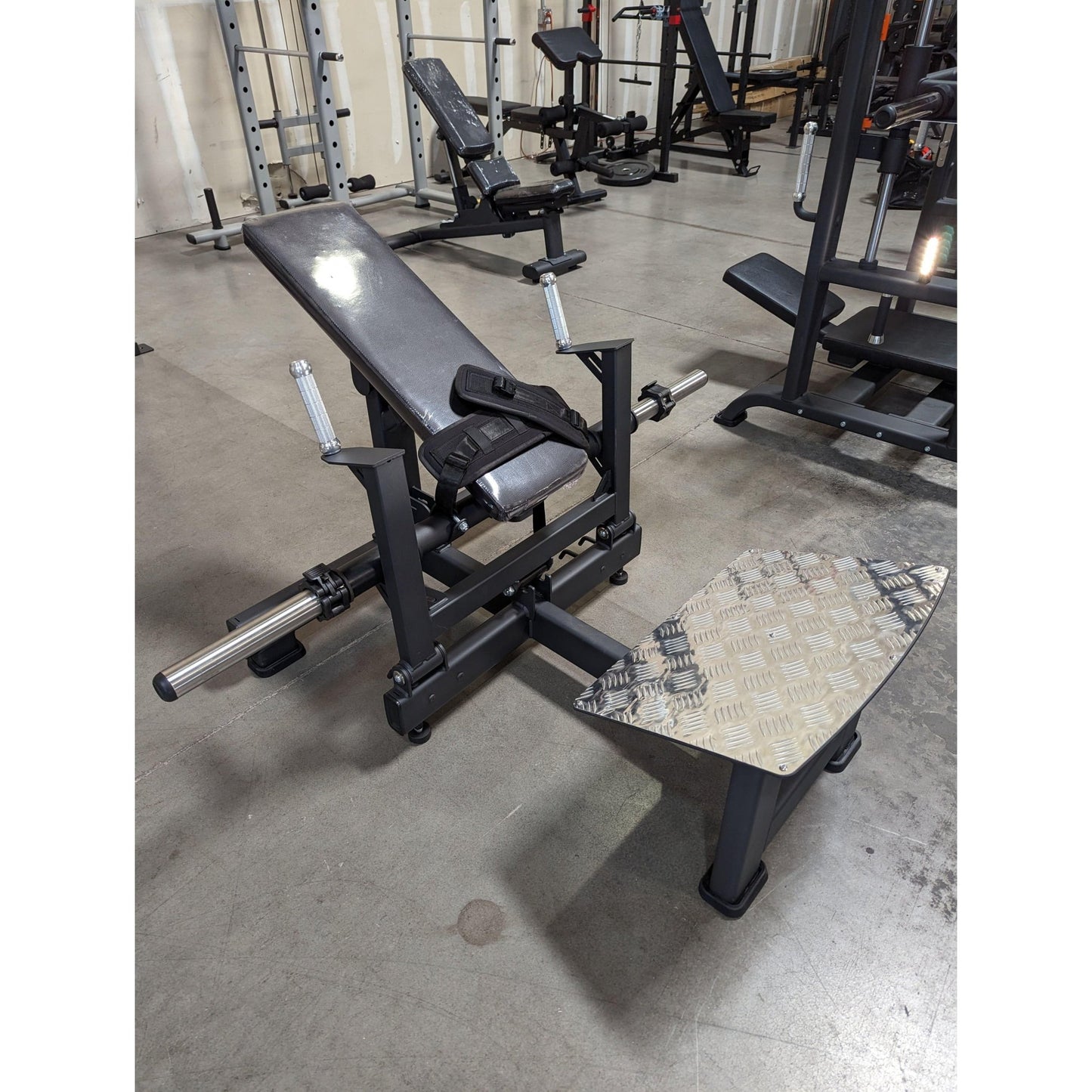 SFE Commercial Plate Loaded Hip Thrust Glute Machine (New) - Grit Grind Strength