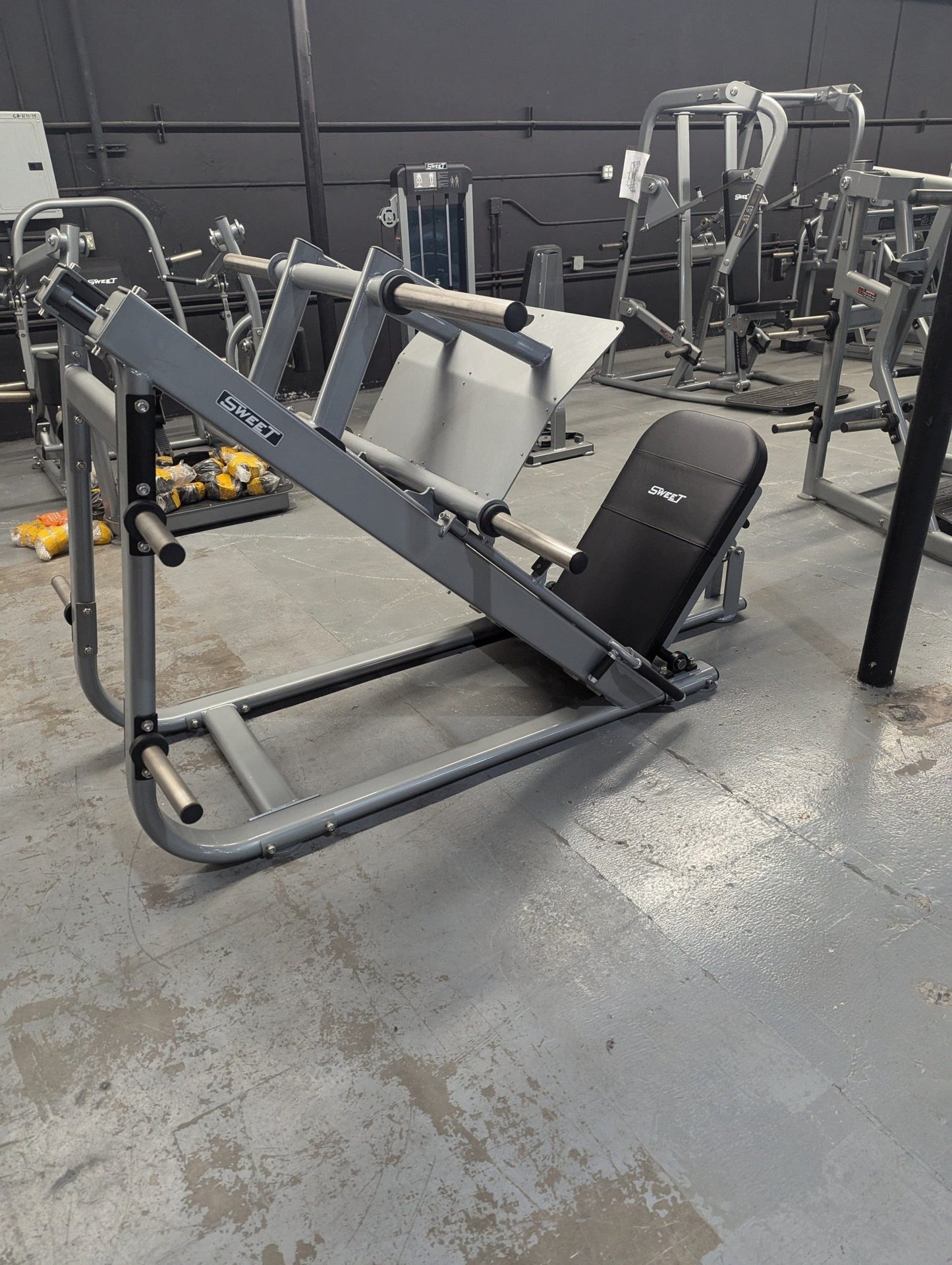 Sweet Leg Press (Black/Silver) - Grit Grind Strength