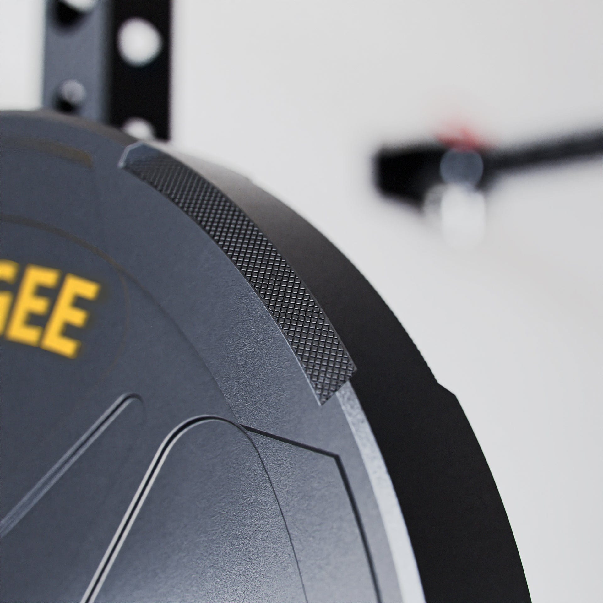 Synergee EZ Grip Bumper Plates - Grit Grind Strength