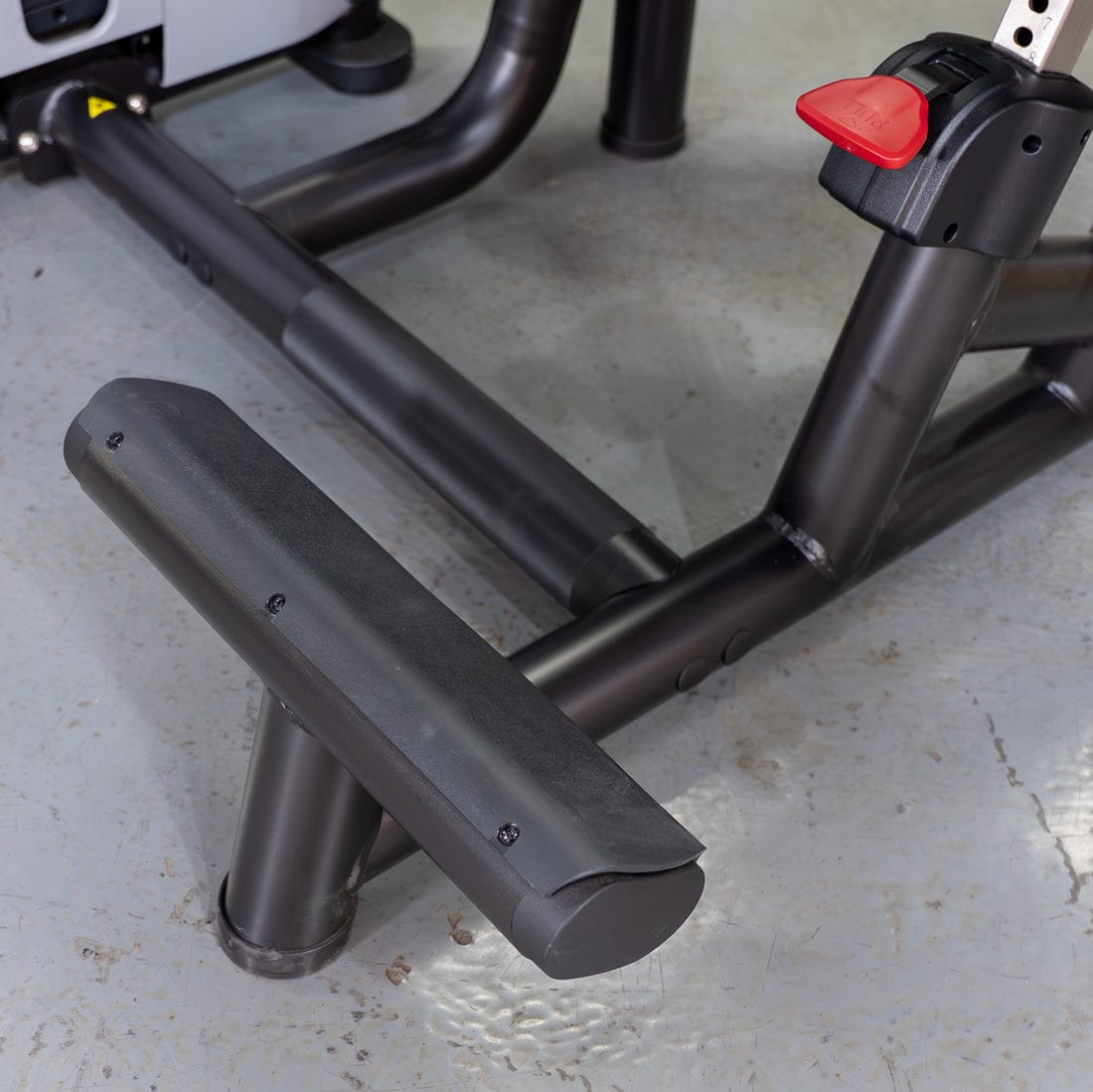 Vogue Ab Crunch - Muscle D Fitness - Adjustable Seat - Abdominal Workout - Selectorized Weight - Grit Grind Strength