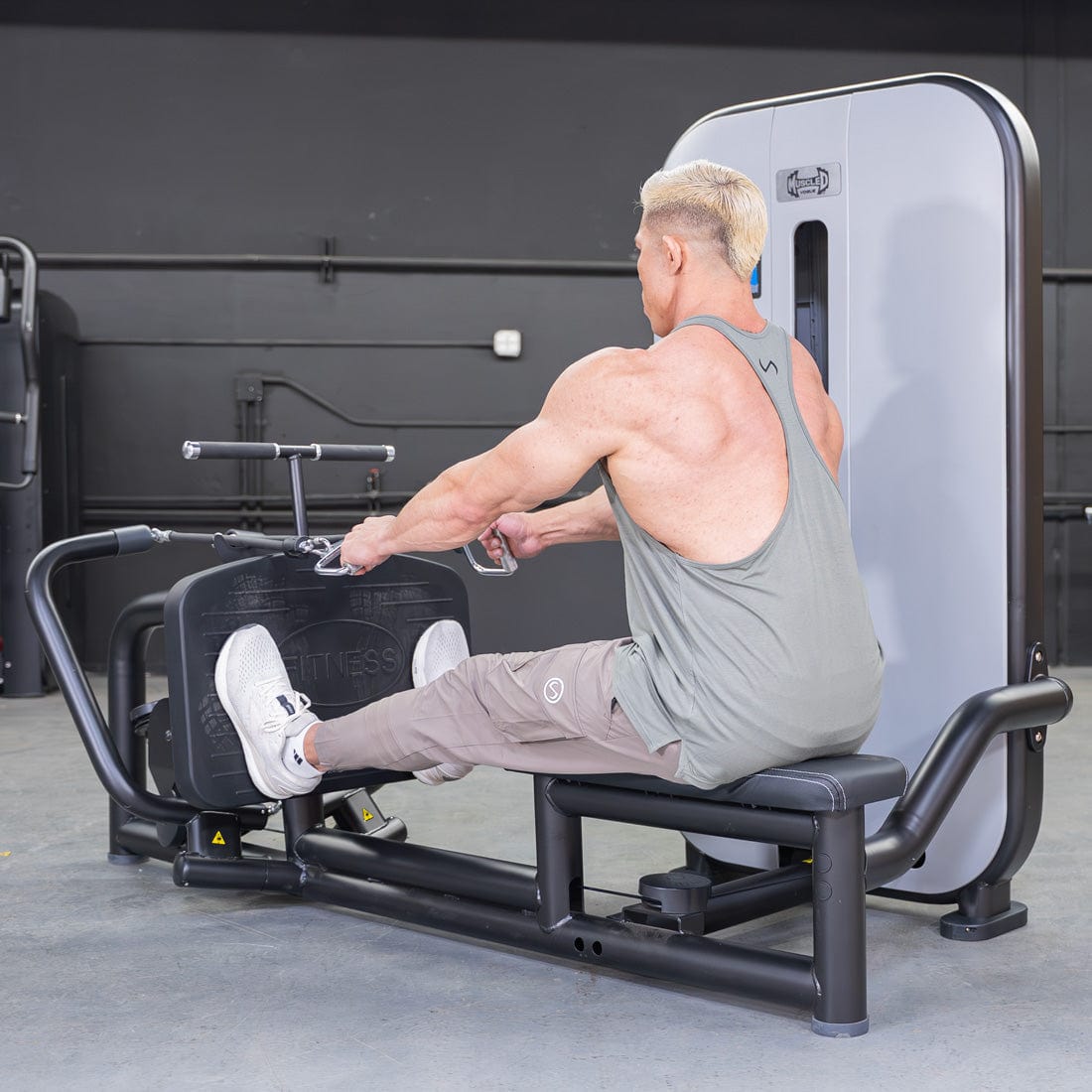 Vogue Diverging Low Row - Seated - Pin Selectorized - Lats Delts Rhomboids Traps Workout - Grit Grind Strength