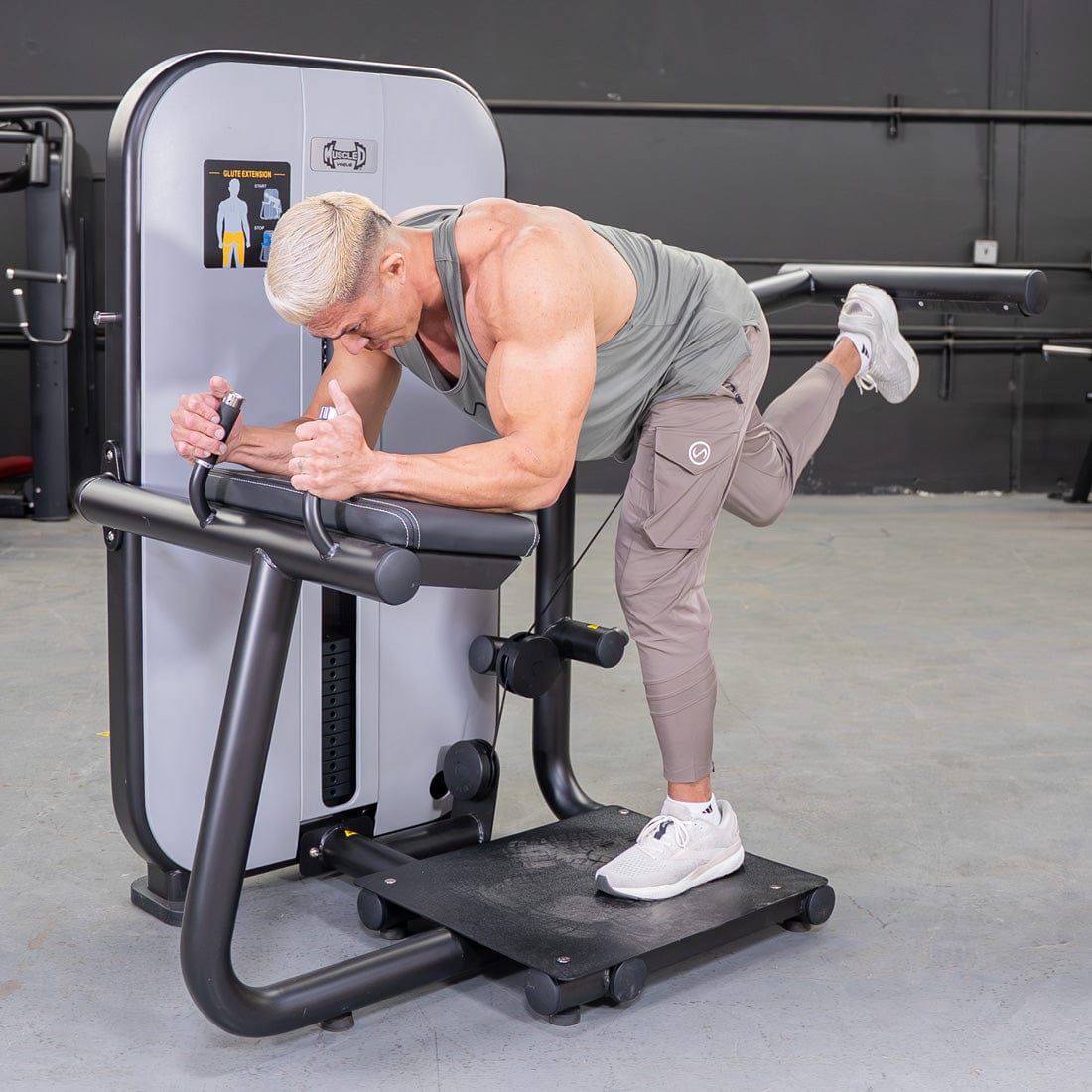 Vogue Glute Extension Machine | Muscle D Fitness Commercial Gym - Grit Grind Strength