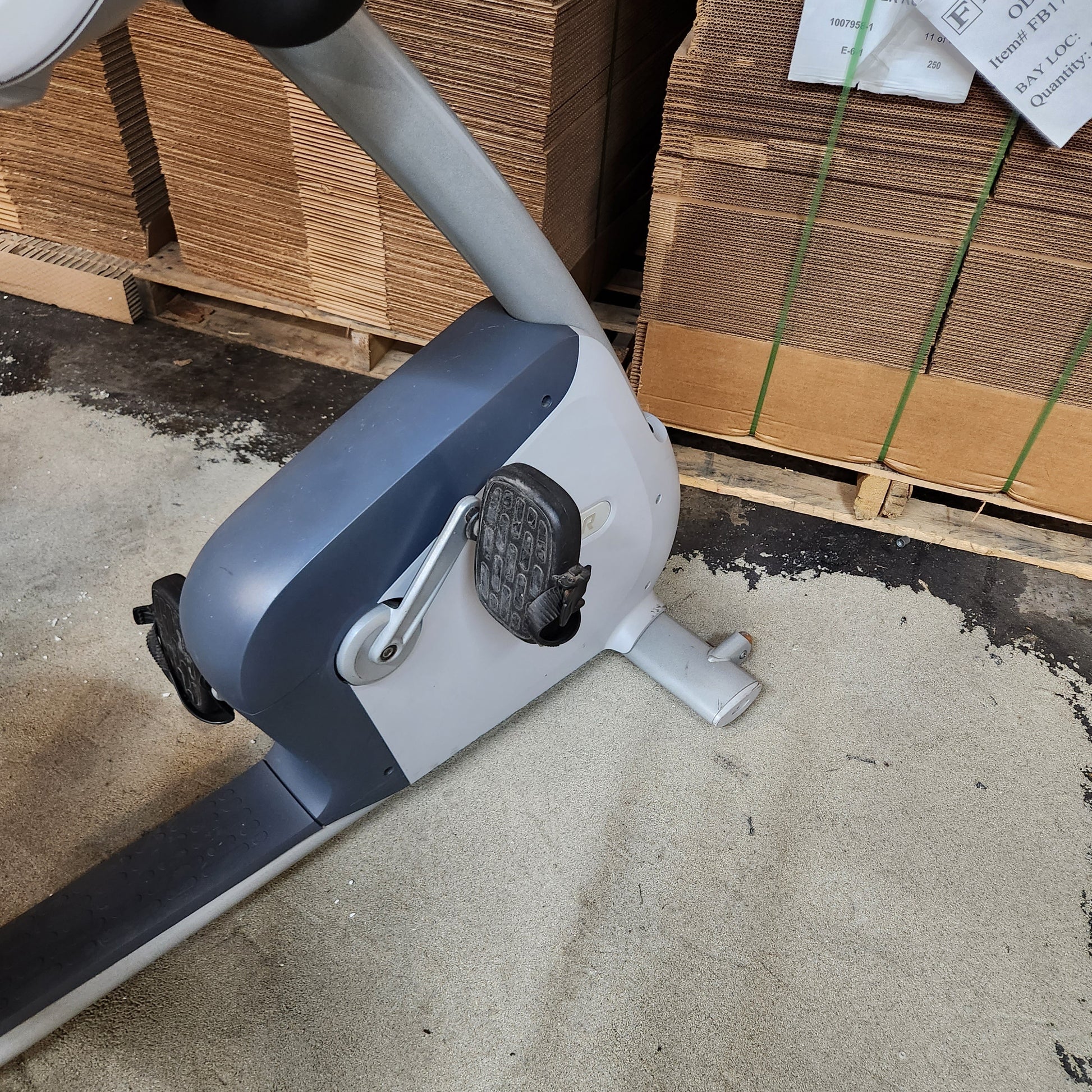 Refurbished Precor Recumbent Bike RBK 885/845/835/825/815 Commercial Grade - Grit Grind Strength