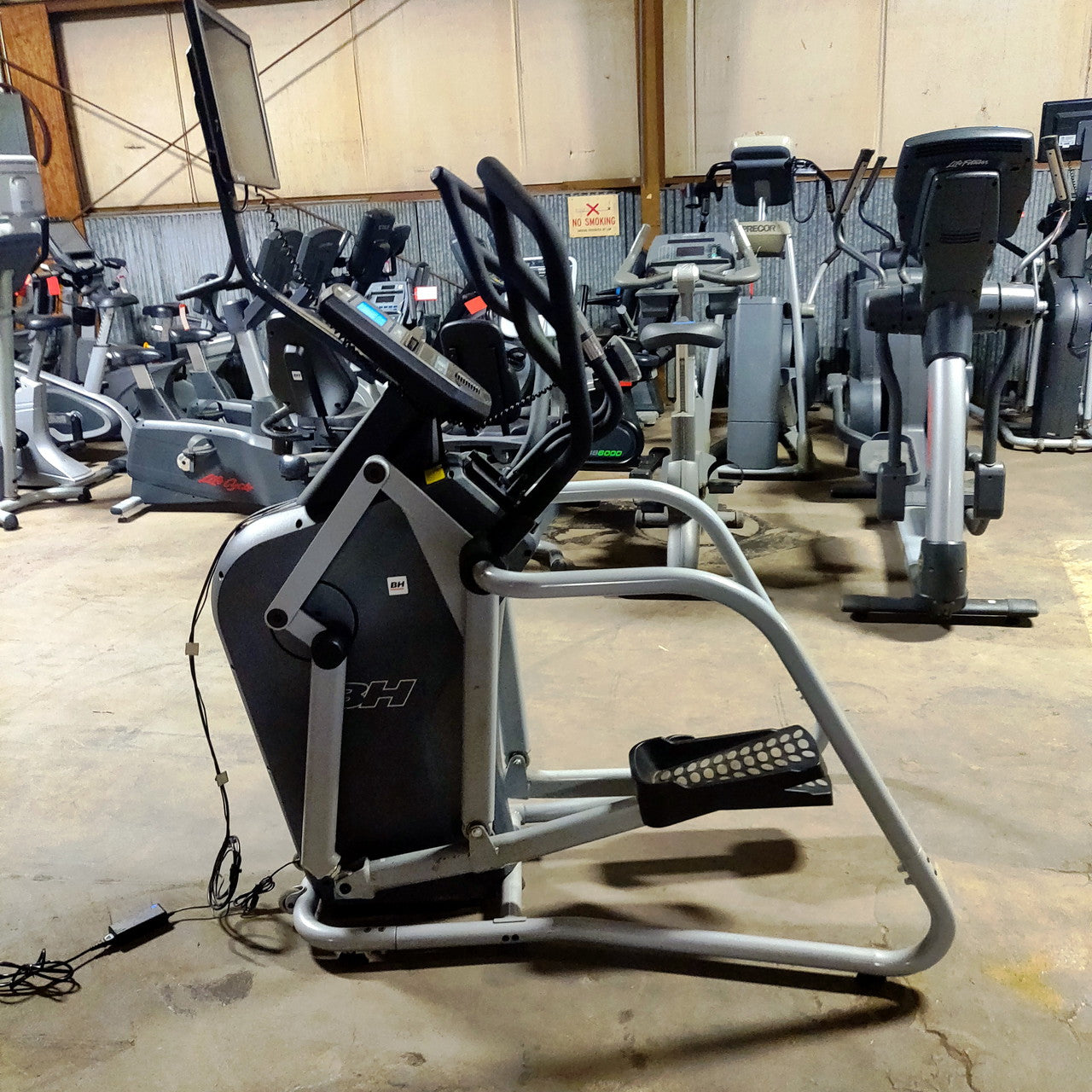BH Fitness Elliptical - Grit Grind Strength