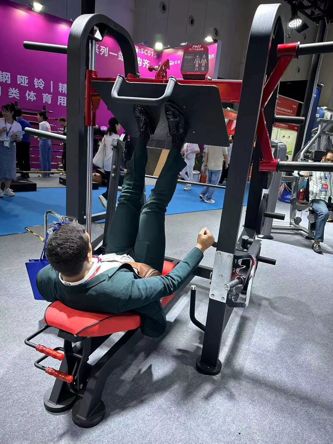 Heavy Duty Vertical Leg Press Machine