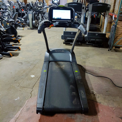 SportsArt T655L Treadmill with the Immersive SENZA Console - Grit Grind Strength