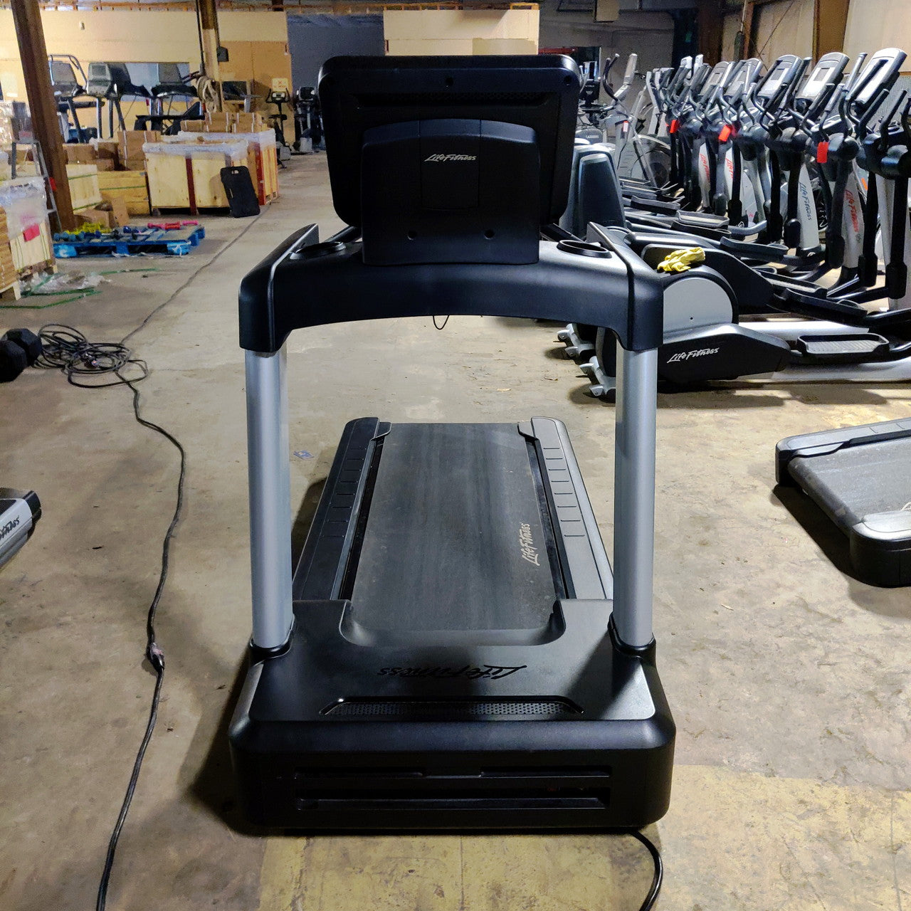 Refurbished Life Fitness Treadmill Integrity Series - Grit Grind Strength