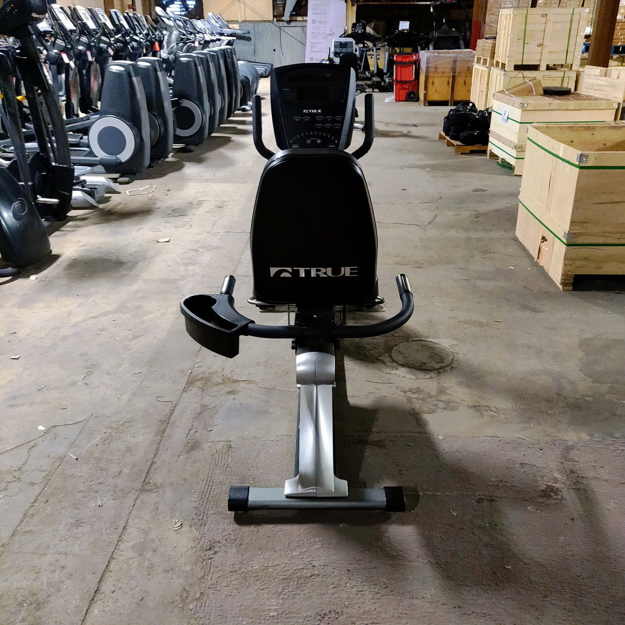 TRUE Recumbent Bike CS 8.0 - Grit Grind Strength