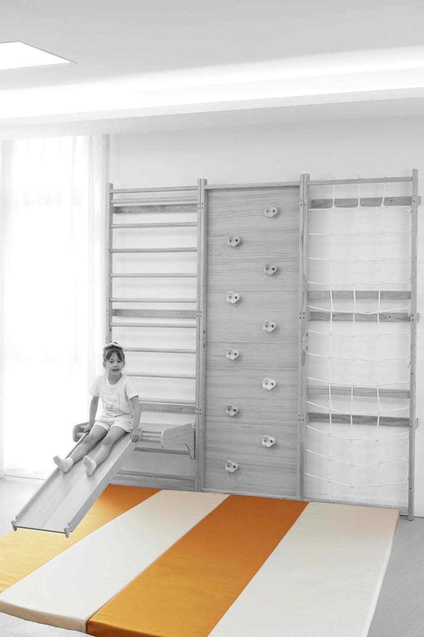 Avenlur.com Indoor Indoor Playset Mat – Cushioned Floor Mat Compatible with Avenlur Walnut Climber