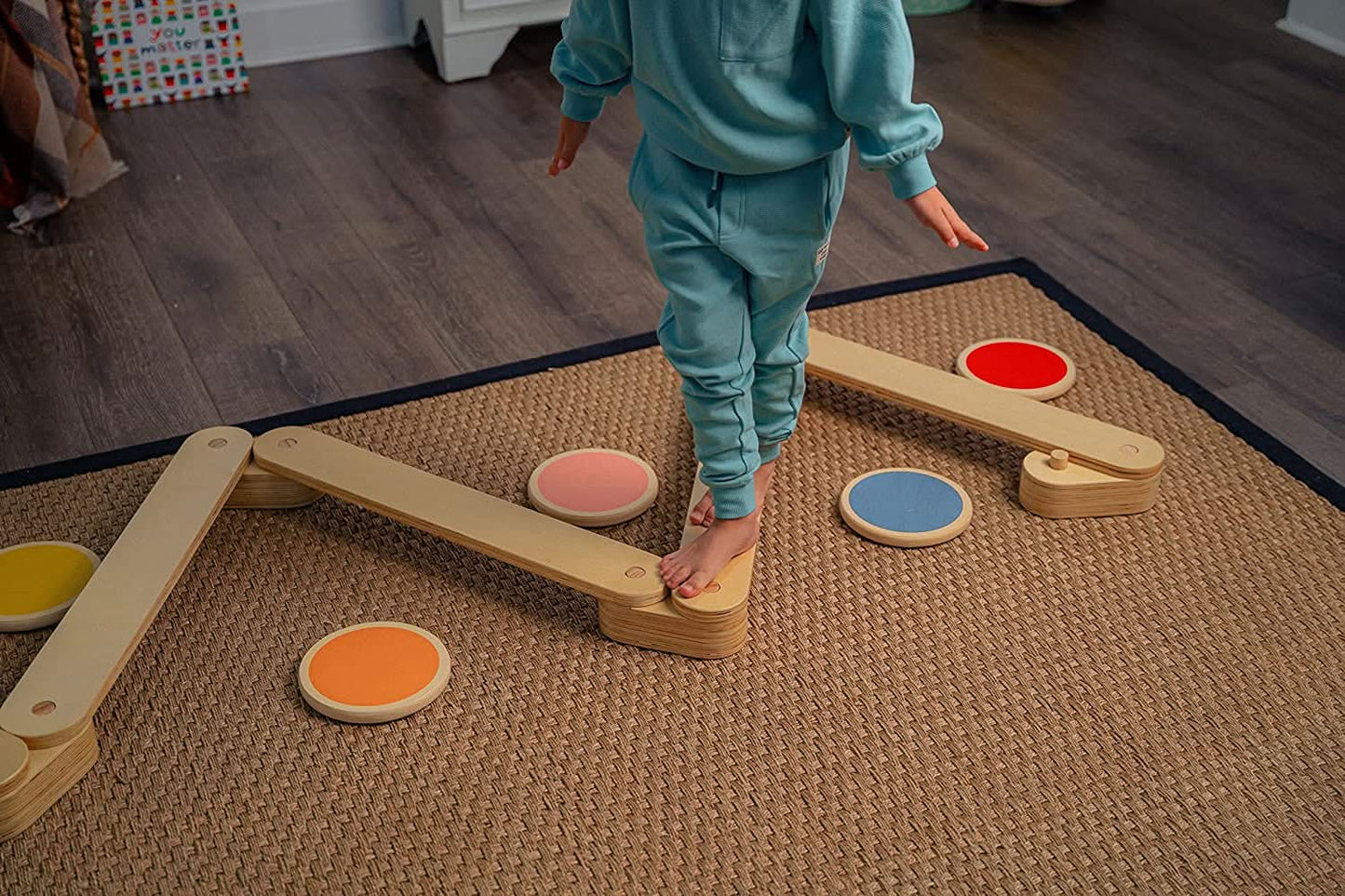 Avenlur.com Indoor Majesty - Balance Beam Stepping Stones