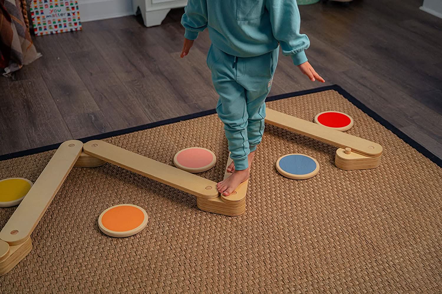 Avenlur.com Indoor Majesty - Balance Beam Stepping Stones