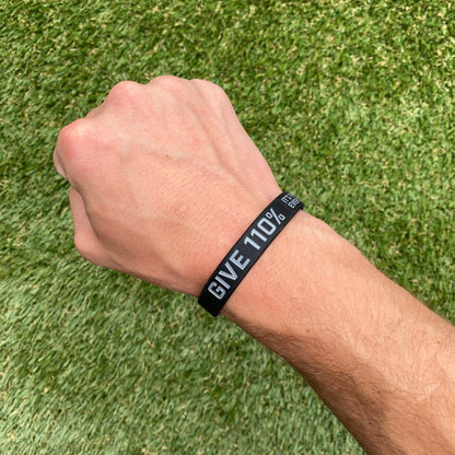 GIVE 110% Wristband - Grit Grind Strength