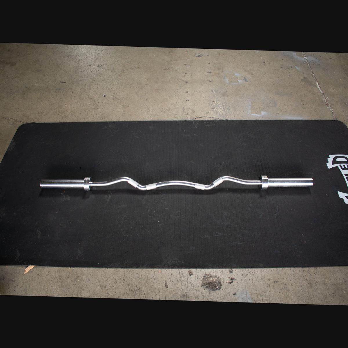Muscle D Fitness 5' Hard Chrome Curl Bar - Muscle D Fitness - Ergonomic Angle for Arm Training