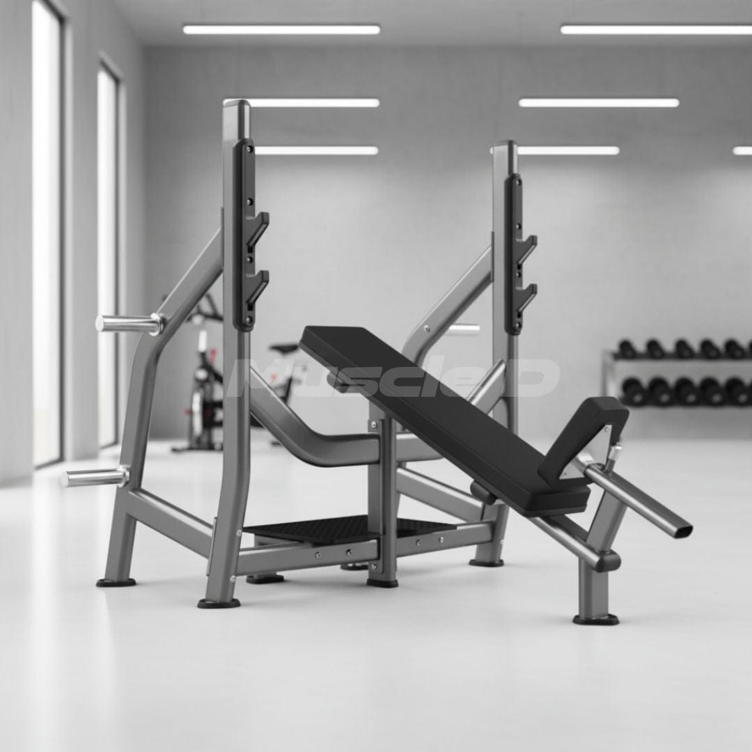 Muscle D Fitness Incline Bench - Olympic - Muscle D Fitness - 11 Gauge Steel - Commercial Upholstery