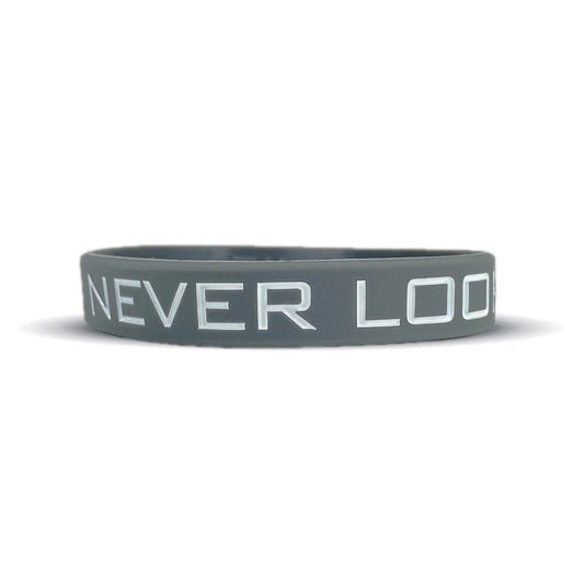 NEVER LOOK BACK Wristband - Grit Grind Strength