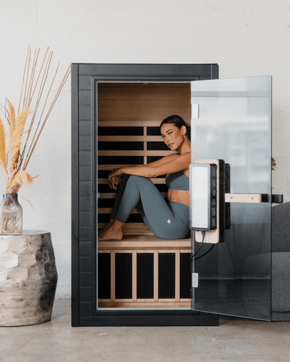 SAUNABOX SaunaBox® Solara: Full Spectrum Infrared Sauna