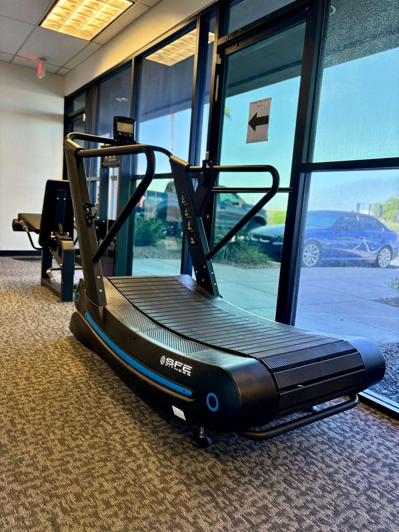 SFE Air Runner Pro Curved Treadmill (NEW) - Grit Grind Strength