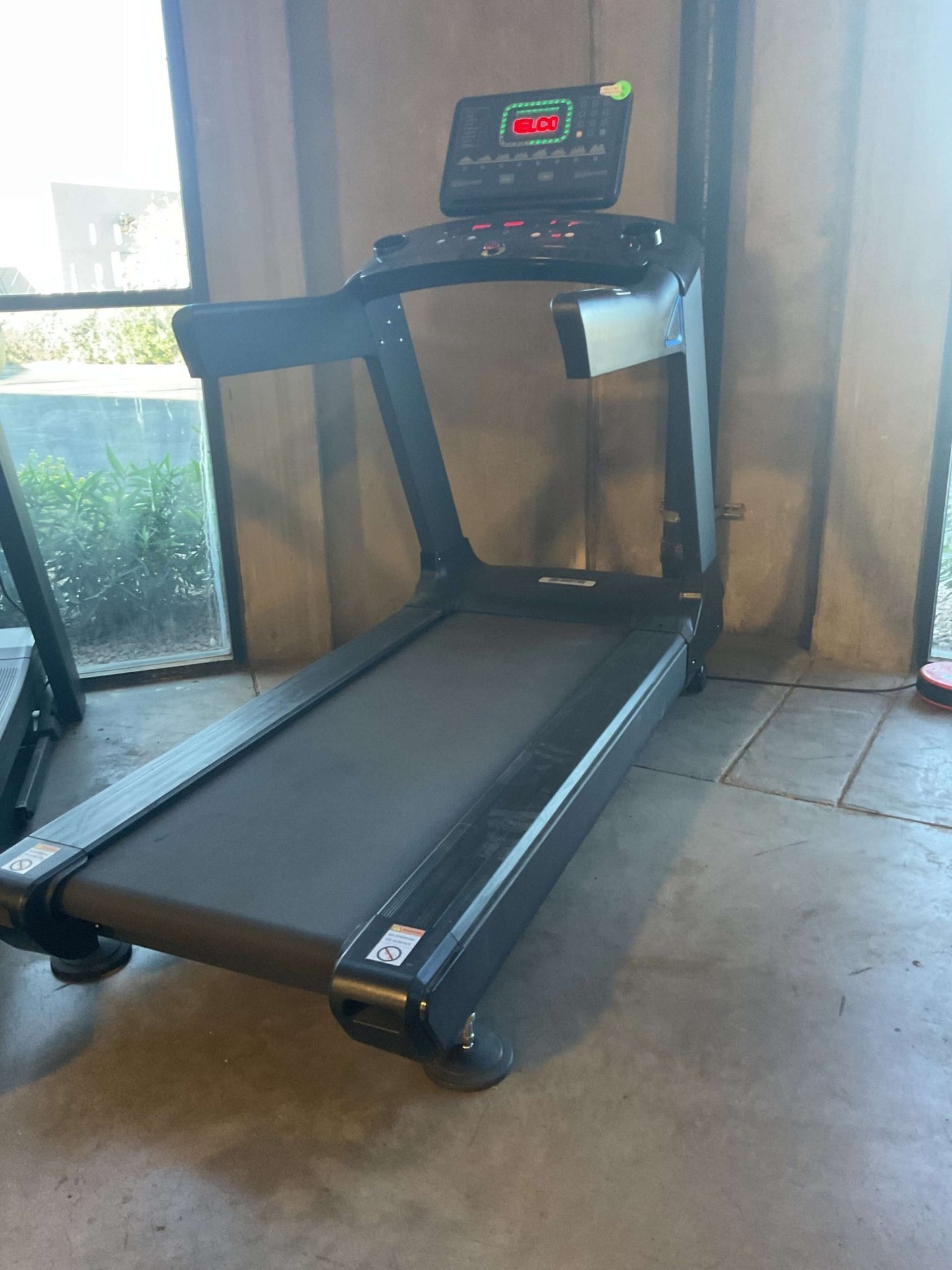 SFE Commercial Treadmill with Performance Monitor (New) - Grit Grind Strength