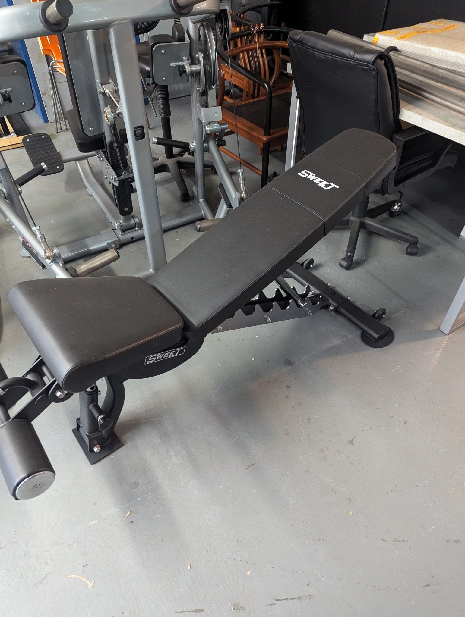 Sweet Flat / Incline / Decline Adjustable Bench - Grit Grind Strength
