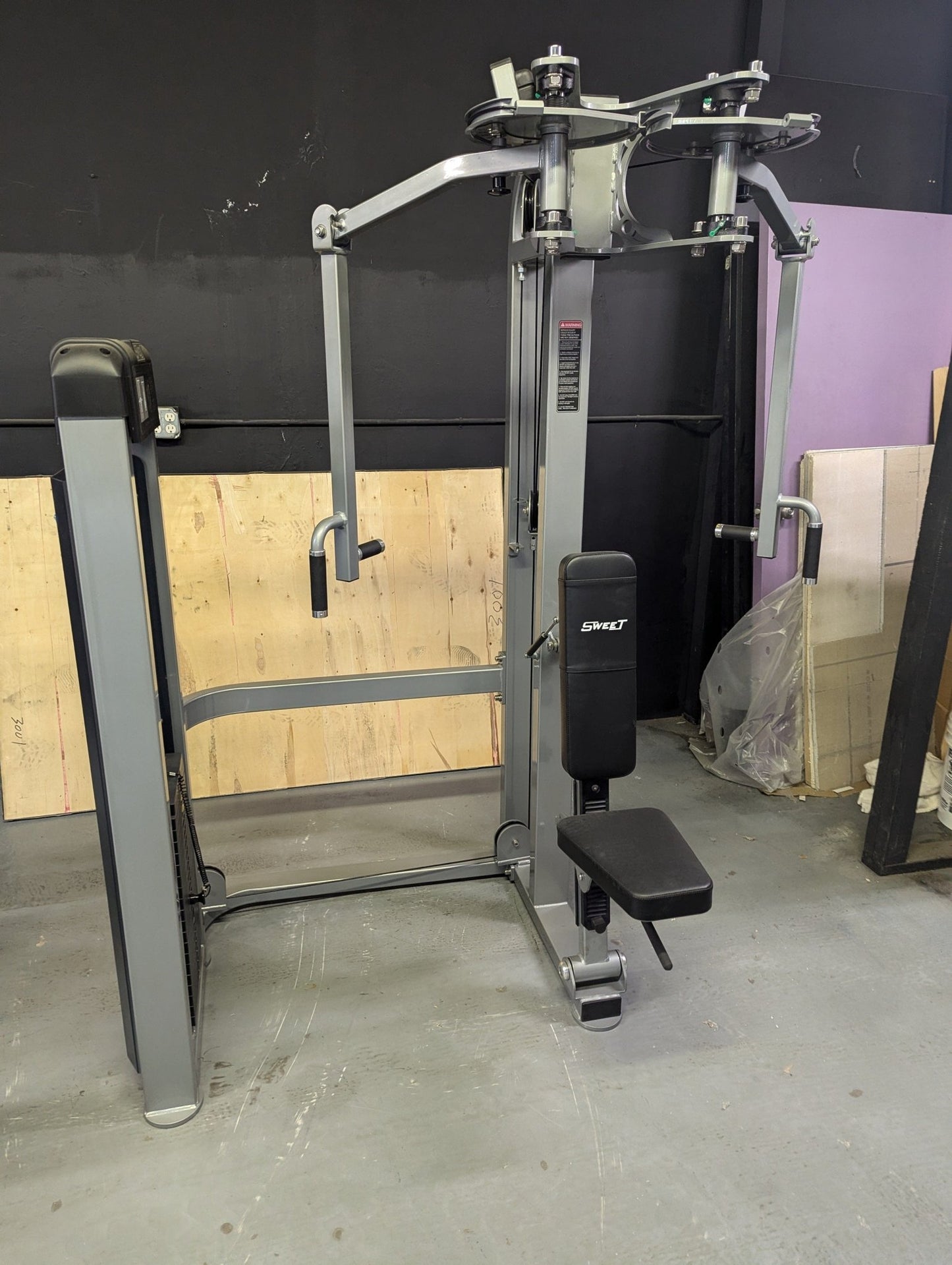 Sweet Pec Deck / Rear Delt - Grit Grind Strength