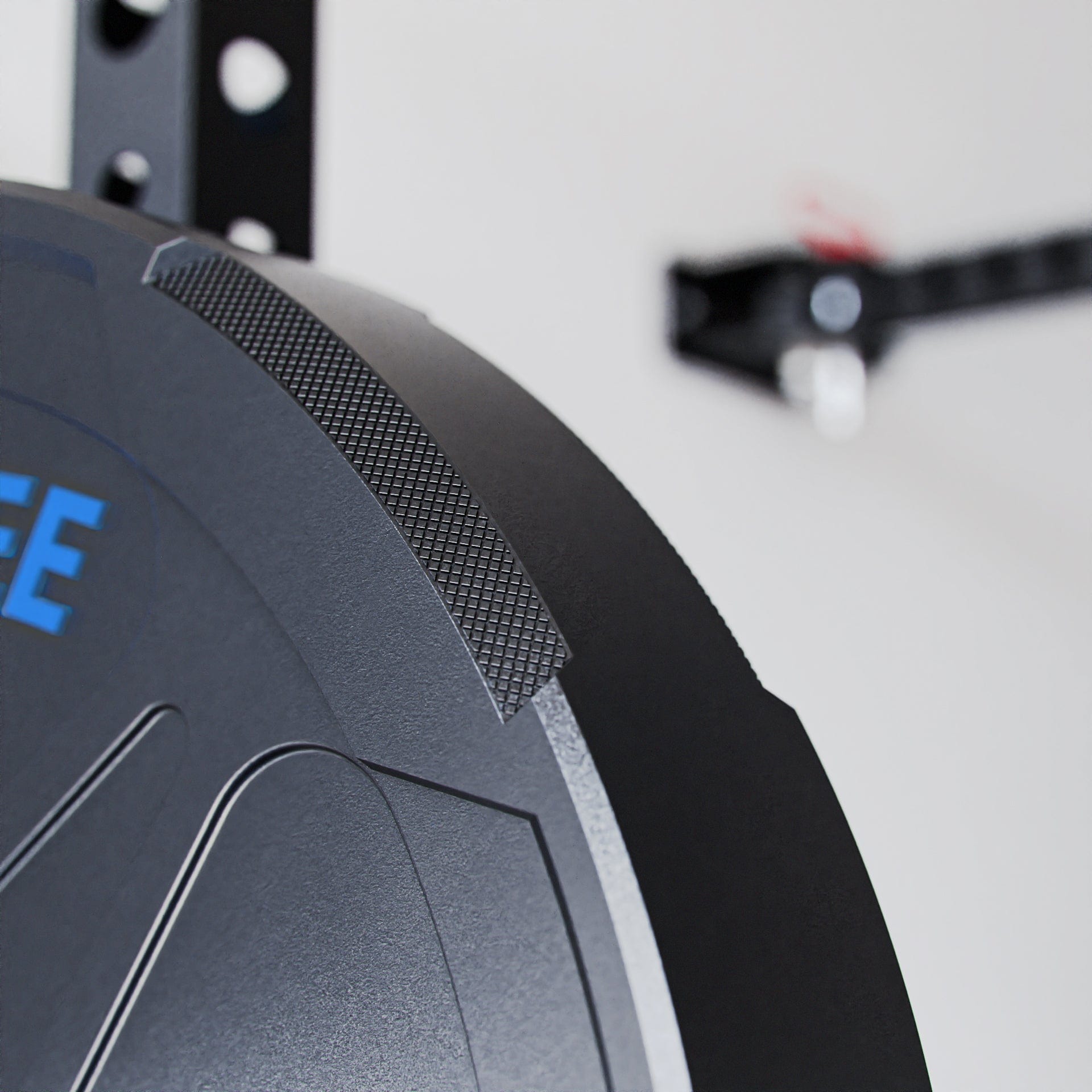 Synergee EZ Grip Bumper Plates - Grit Grind Strength