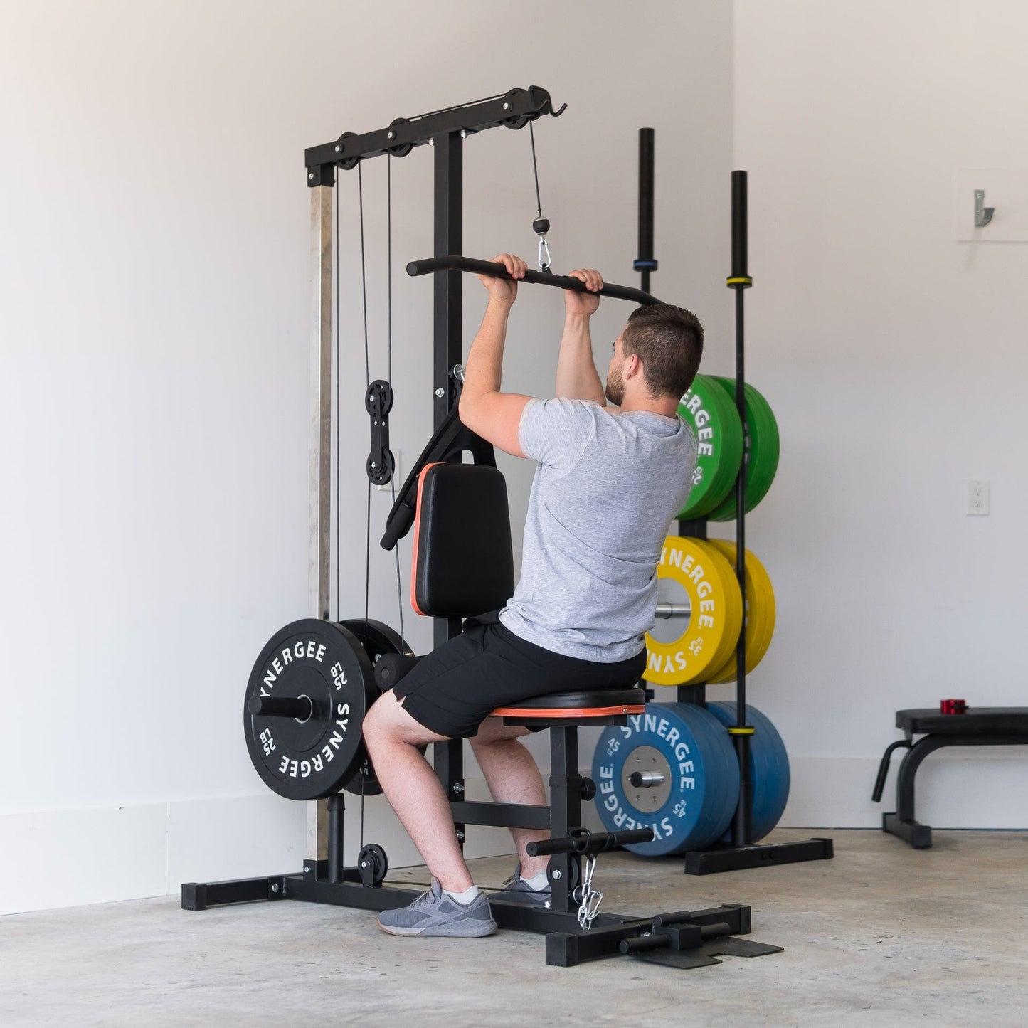 Synergee Lat Pulldown Machine - Grit Grind Strength