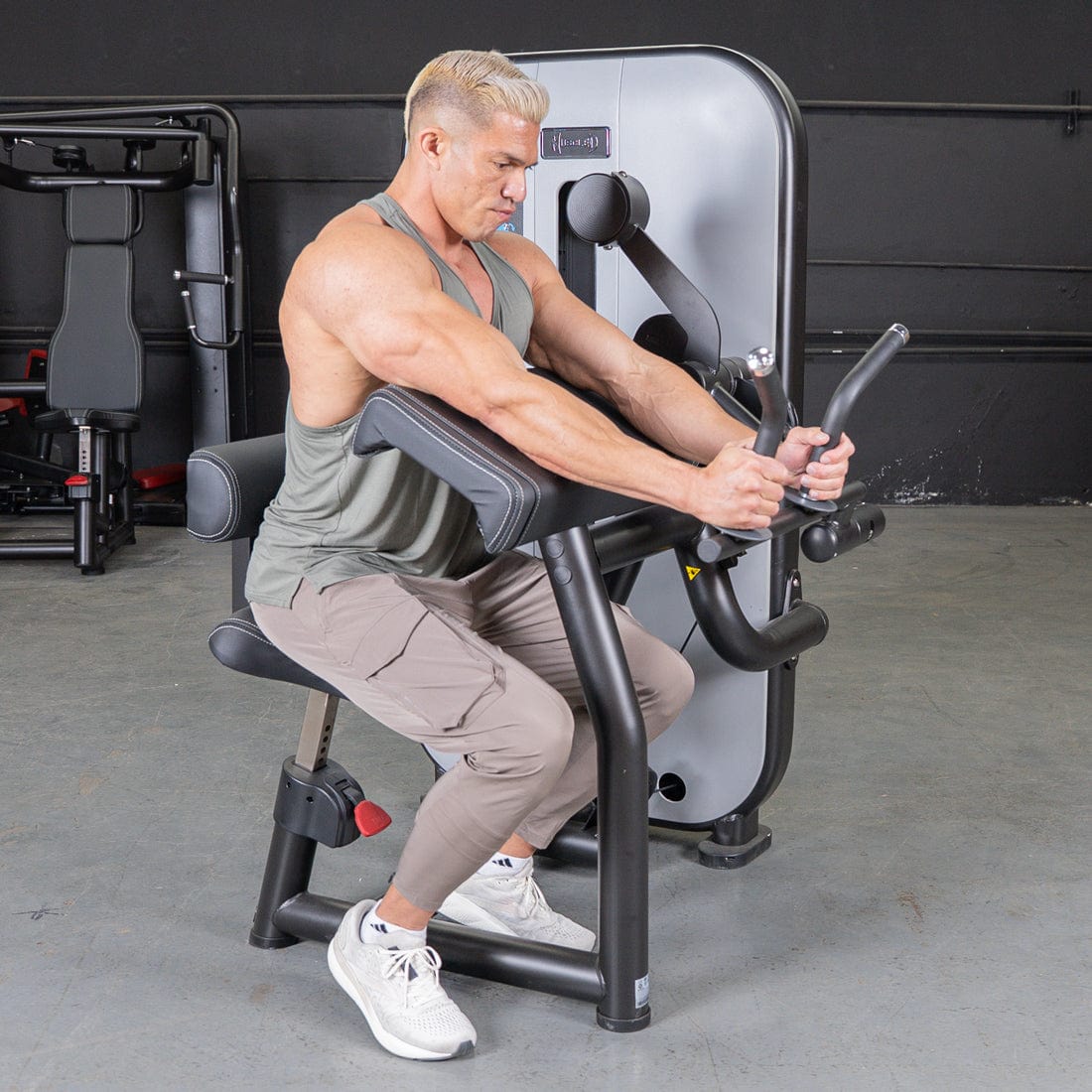 Vogue Biceps Triceps Combo | Commercial Selectorized Machine - Grit Grind Strength