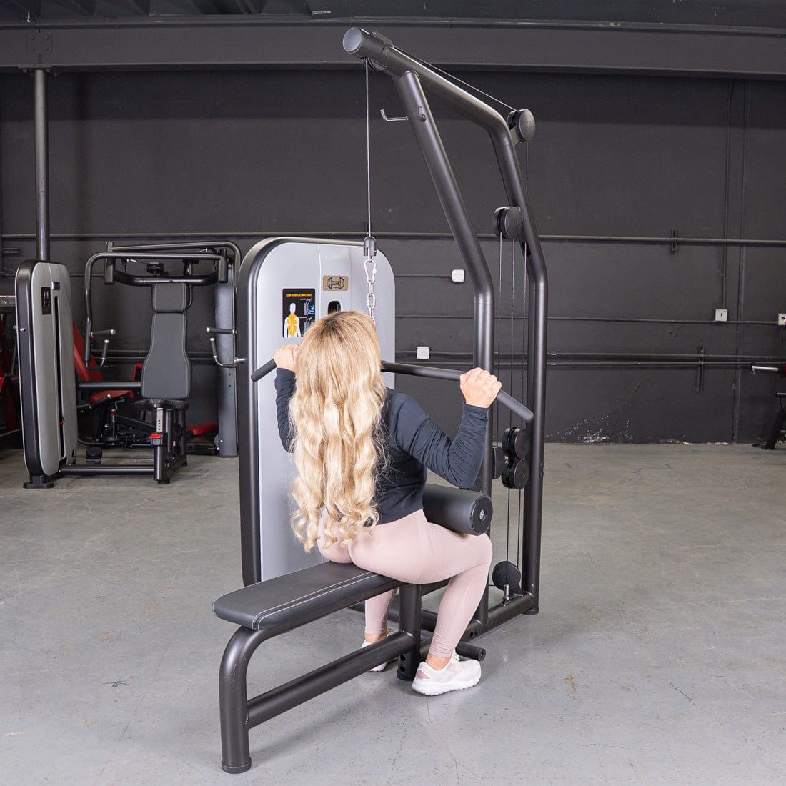 Vogue Lat/Low Row - Muscle D Fitness - Adjustable Seat - Pin Selectorized - Combo Back Machine - Grit Grind Strength
