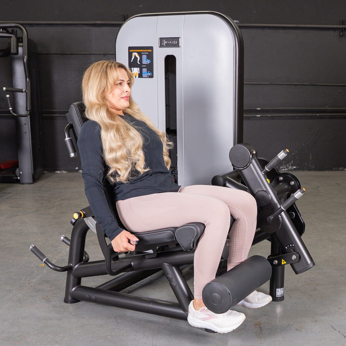 Vogue Leg Extension/Prone Leg Curl Combo - Muscle D Fitness - Seated - Adjustable - Pin Selectorized - Quads Hamstring Machine - Grit Grind Strength