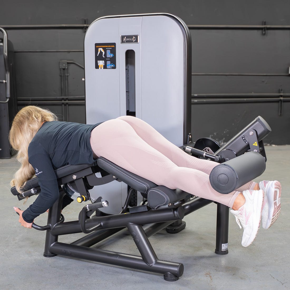 Vogue Leg Extension/Prone Leg Curl Combo - Muscle D Fitness - Seated - Adjustable - Pin Selectorized - Quads Hamstring Machine - Grit Grind Strength