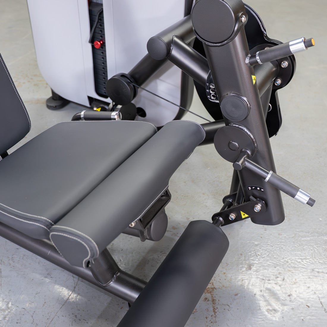 Vogue Leg Extension/Prone Leg Curl Combo - Muscle D Fitness - Seated - Adjustable - Pin Selectorized - Quads Hamstring Machine - Grit Grind Strength