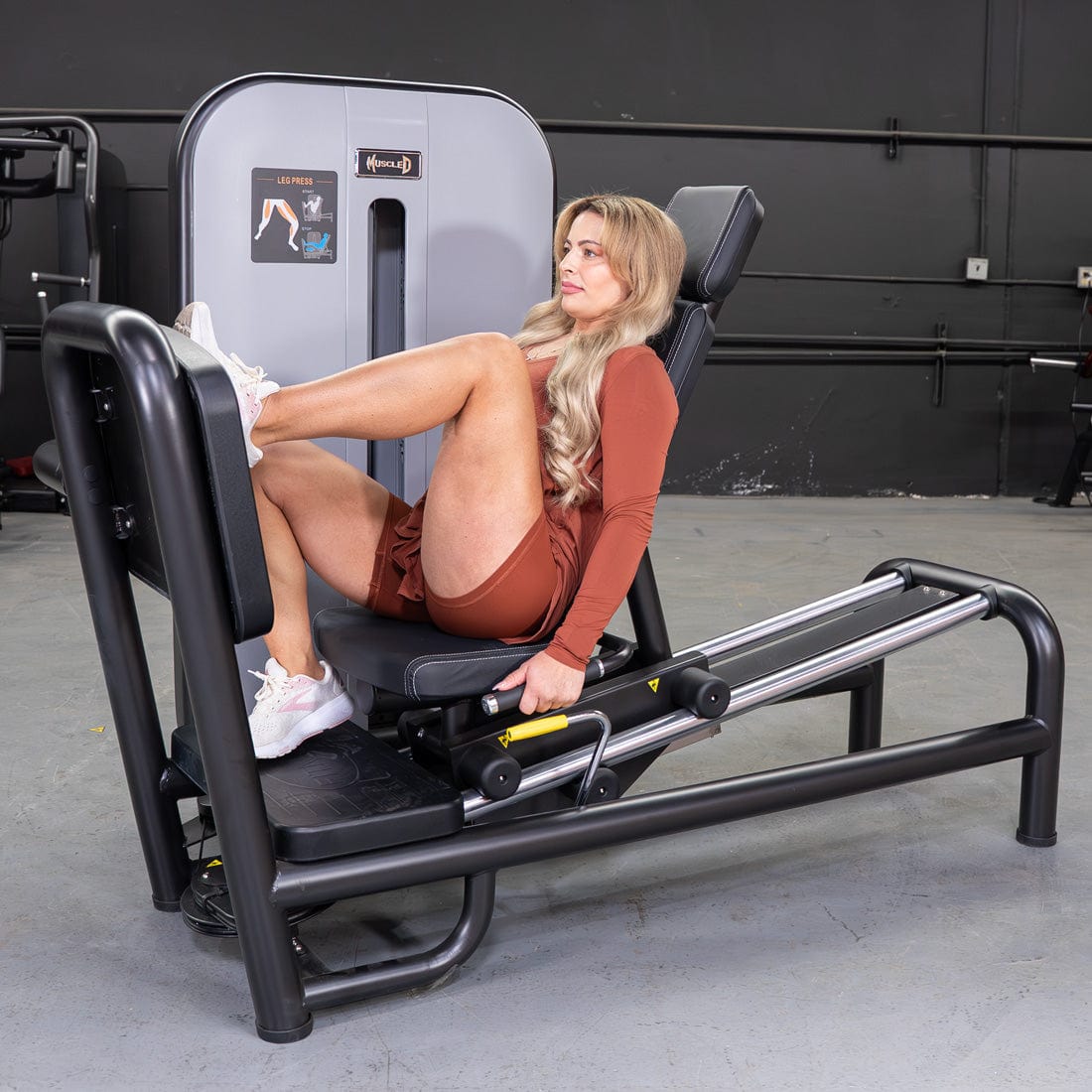 Vogue Selectorized Leg Press | 240lb Stack | Muscle D - Grit Grind Strength