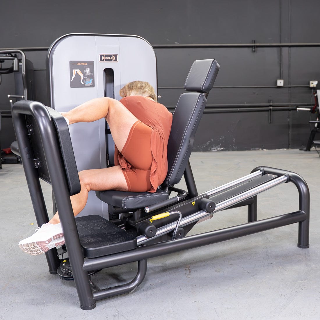 Vogue Selectorized Leg Press | 240lb Stack | Muscle D - Grit Grind Strength