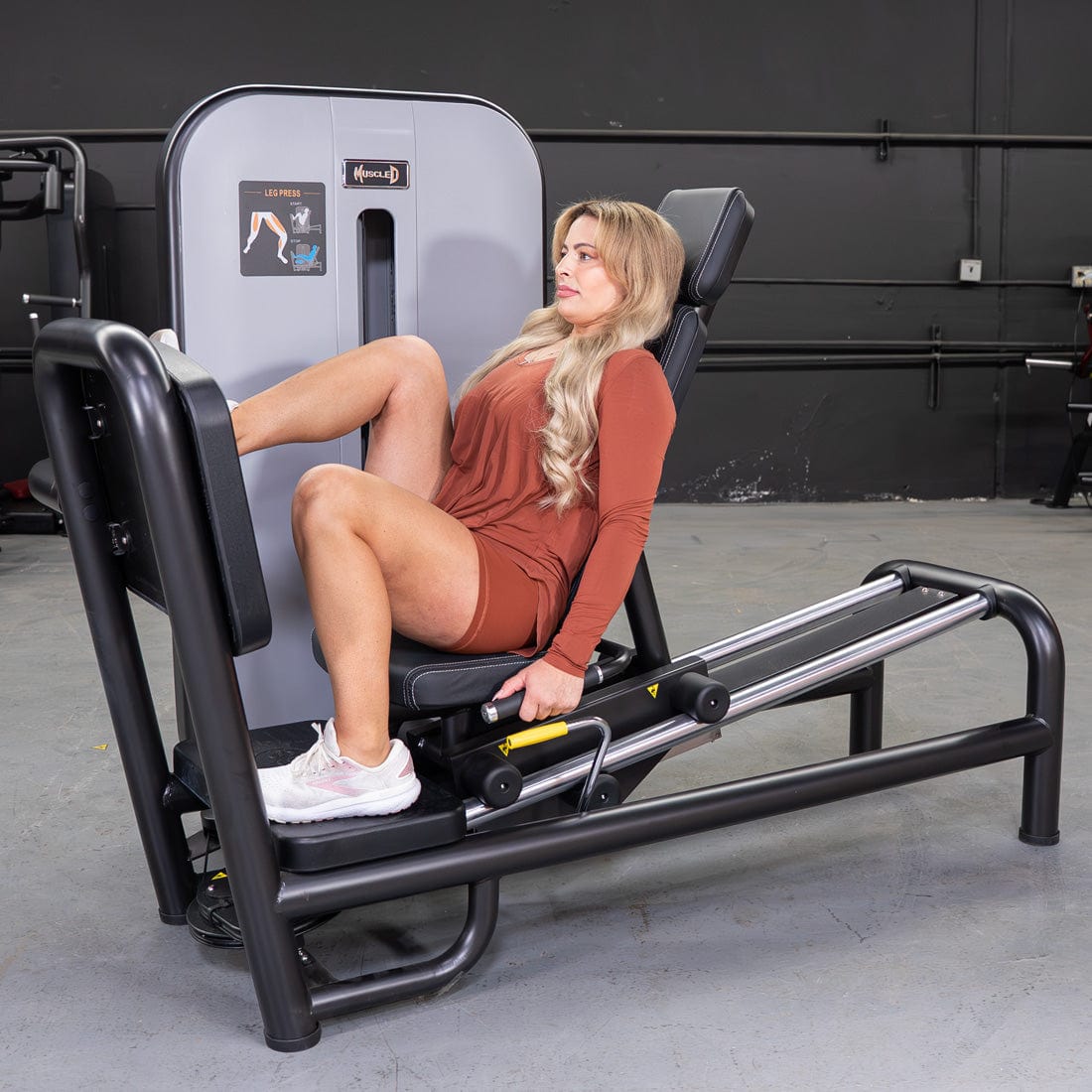 Vogue Selectorized Leg Press | 240lb Stack | Muscle D - Grit Grind Strength